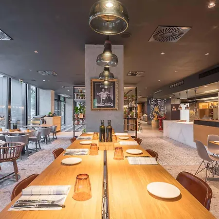 Park By Radisson Danube