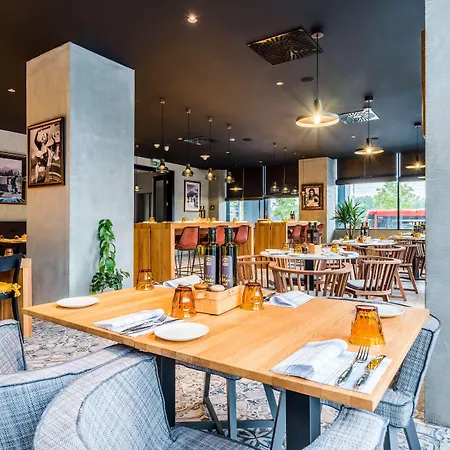 Park By Radisson Danube Hotel Bratislava