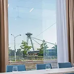 Park By Radisson Danube 호텔 4*