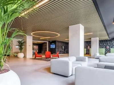 Park By Radisson Danube Bratislava
