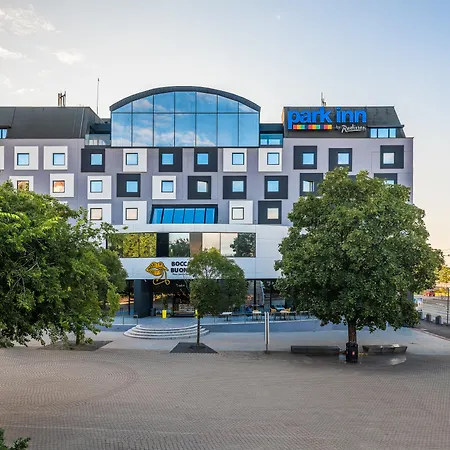 מלון Park By Radisson Danube ברטיסלאבה
