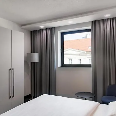 호텔 Park By Radisson Danube 4*