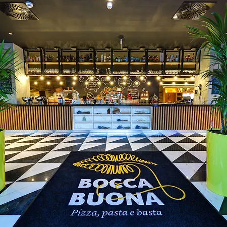 Park By Radisson Danube Bratislava