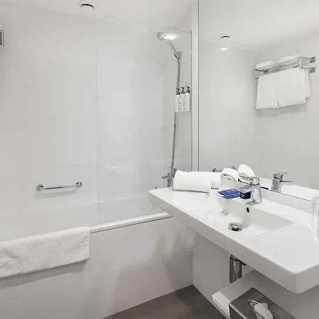 Park By Radisson Danube 4* 브라티슬라바