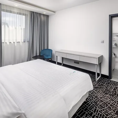 Park By Radisson Danube 4* 브라티슬라바