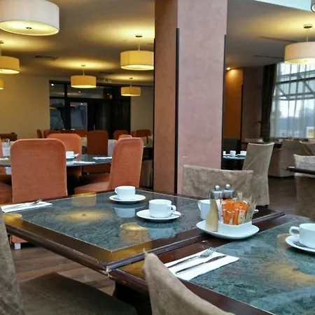 מלון Park By Radisson Danube 4*