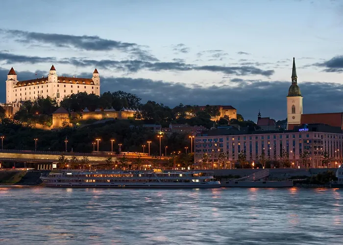 Park By Radisson Danube Hotel