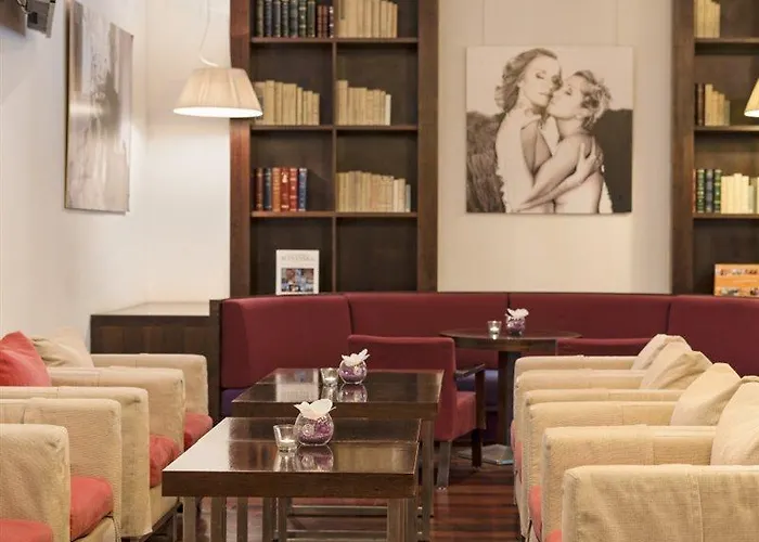 Park By Radisson Danube