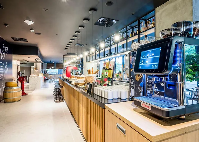 Park By Radisson Danube ホテル 4*